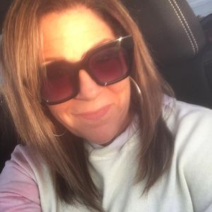 Meet your Posher, Jean